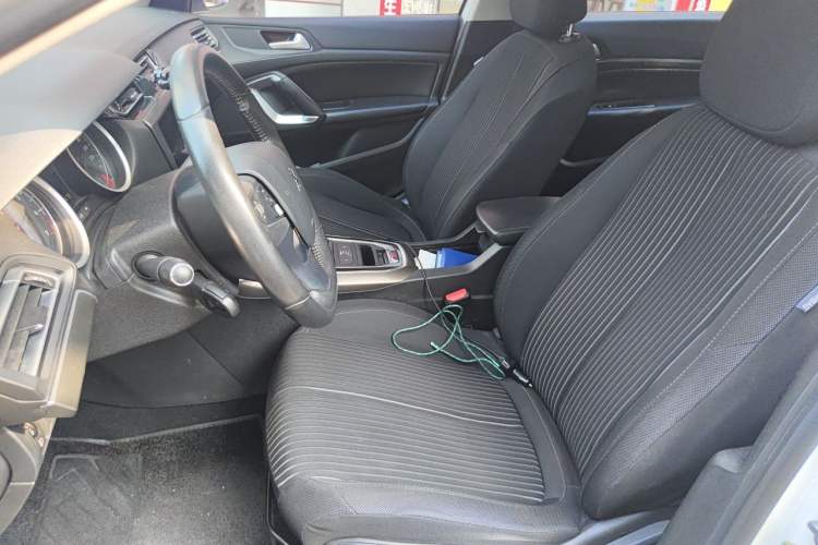 Used Peugeot 408 2015 1.2T Automatic Luxury Edition Left Front Seat