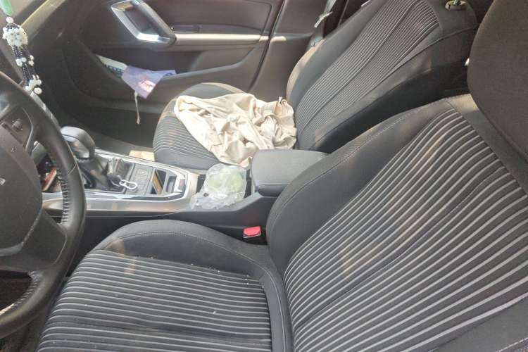 Used Peugeot 408 2015 1.2T Automatic Luxury Edition Left Front Seat