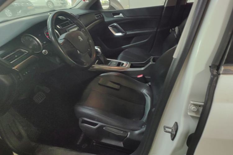 Used Peugeot 408 2015 1.2T Automatic Luxury Edition Left Front Seat