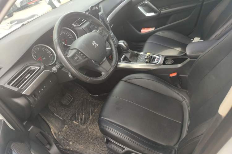 Used Peugeot 408 2015 1.2T Automatic Luxury Edition Left Front Seat
