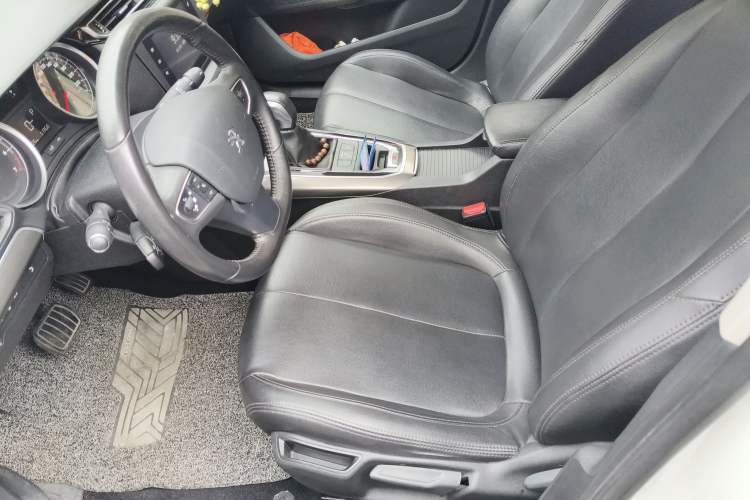 Used Peugeot 408 2015 1.2T Automatic Luxury Edition Left Front Seat
