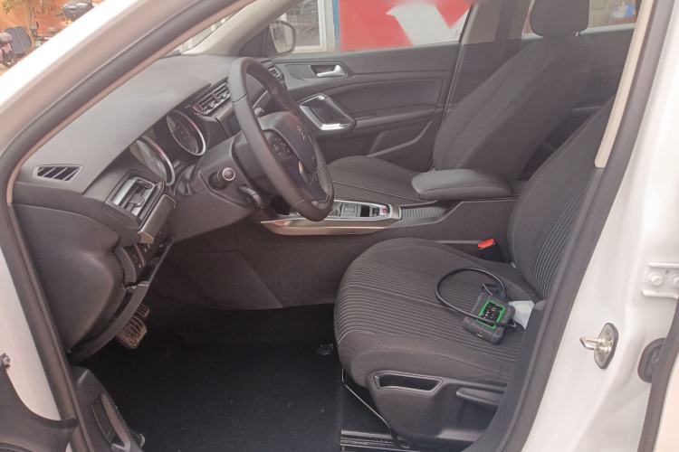 Used Peugeot 408 2015 1.2T Automatic Luxury Edition Left Front Seat