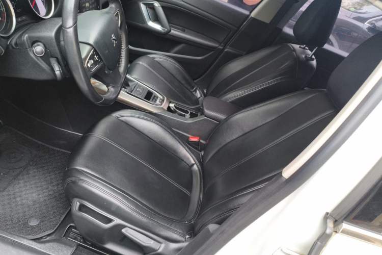 Used Peugeot 408 2015 1.2T Automatic Luxury Edition Left Front Seat