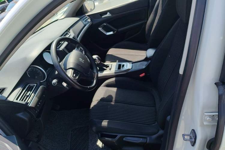 Used Peugeot 408 2015 1.2T Automatic Luxury Edition Left Front Seat