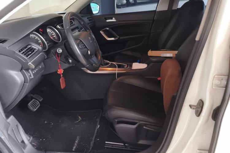 Used Peugeot 408 2015 1.2T Automatic Luxury Edition Left Front Seat