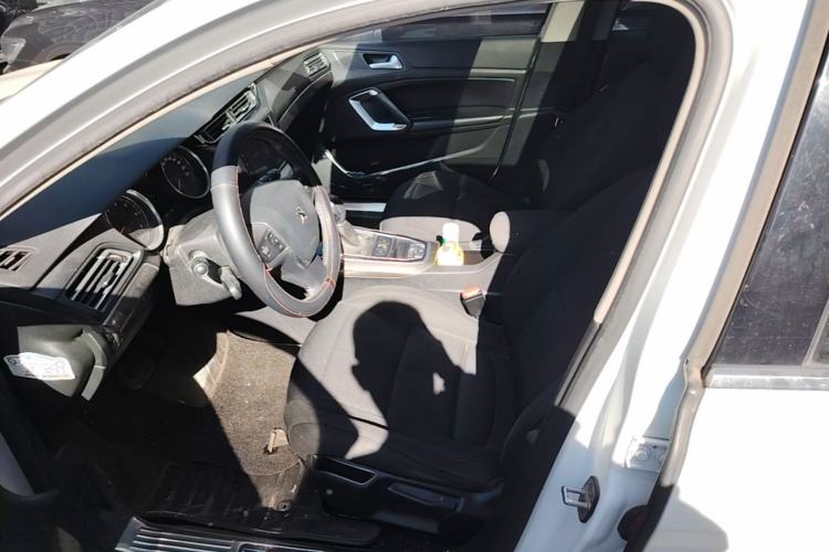 Used Peugeot 408 2015 1.2T Automatic Luxury Edition Left Front Seat