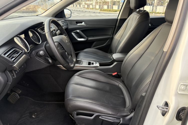 Used Peugeot 408 2015 1.2T Automatic Luxury Edition Left Front Seat