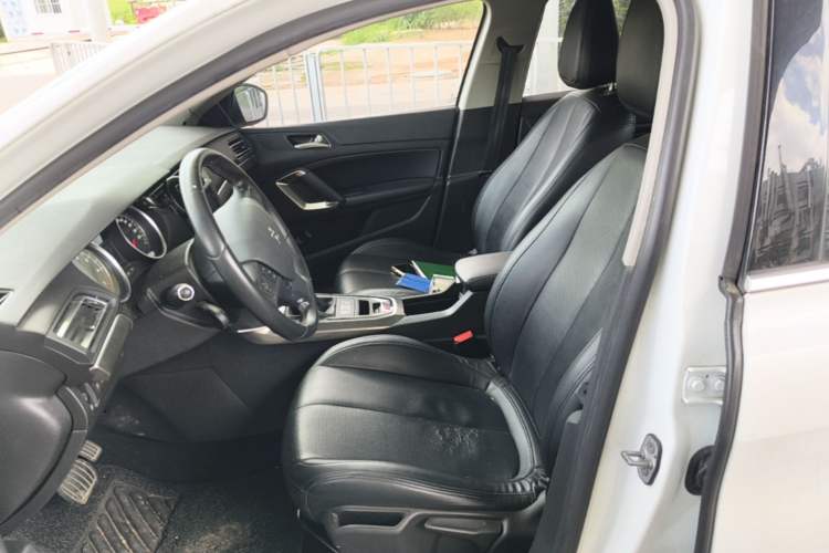 Used Peugeot 408 2015 1.2T Automatic Luxury Edition Left Front Seat