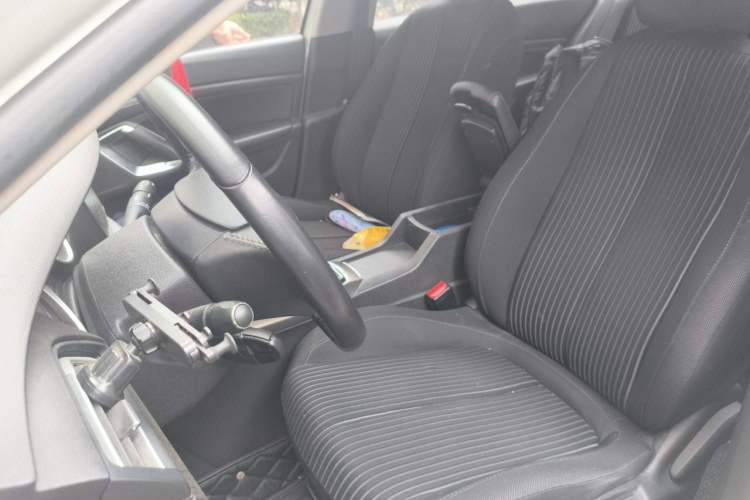 Used Peugeot 408 2015 1.2T Automatic Luxury Edition Left Front Seat