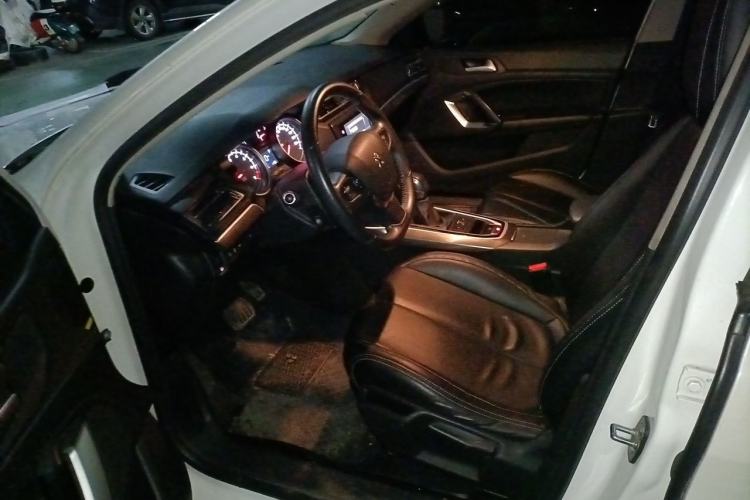 Used Peugeot 408 2015 1.2T Automatic Luxury Edition Left Front Seat