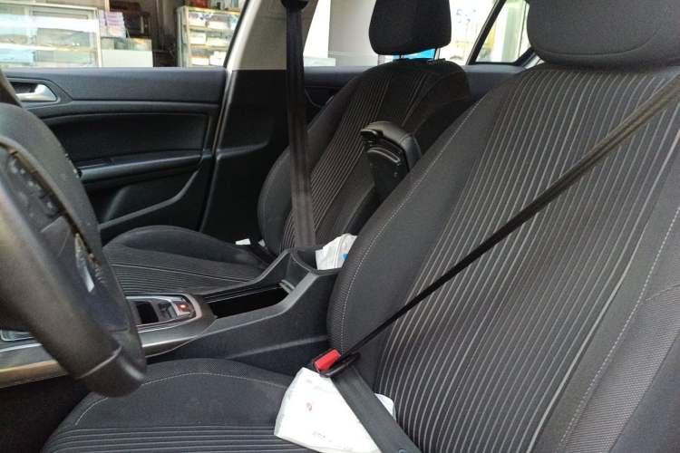 Used Peugeot 408 2015 1.2T Automatic Luxury Edition Left Front Seat