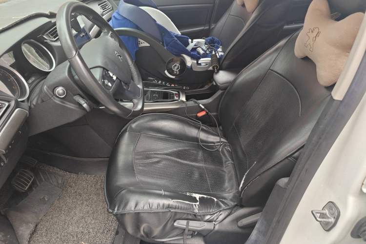 Used Peugeot 408 2015 1.2T Automatic Luxury Edition Left Front Seat