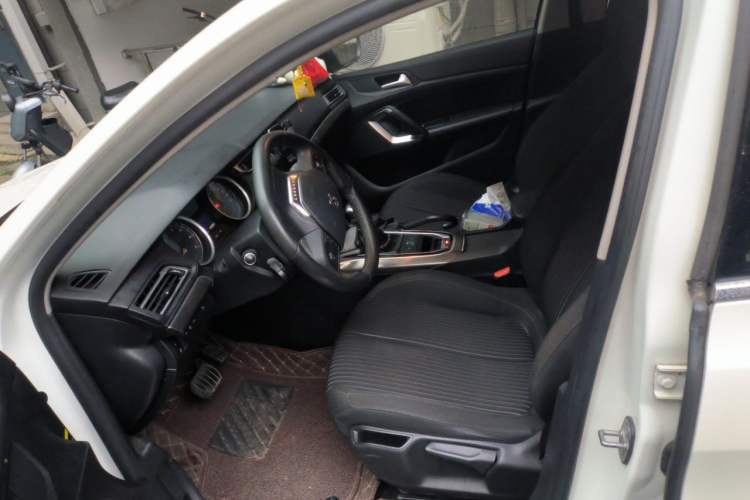 Used Peugeot 408 2015 1.2T Automatic Luxury Edition Left Front Seat