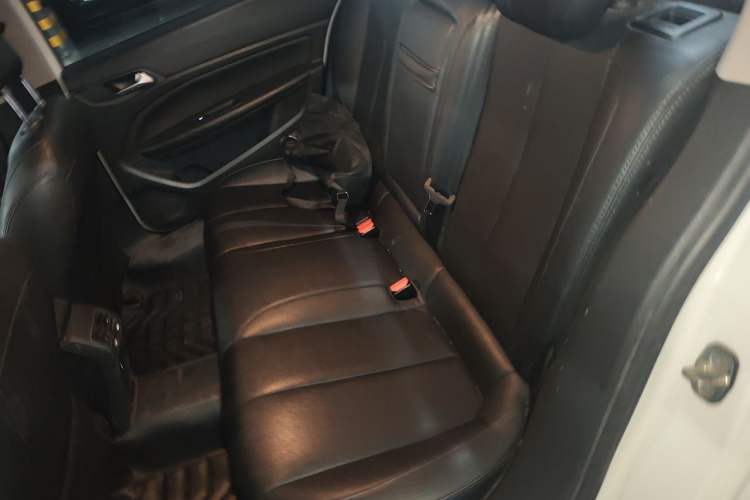 Used Peugeot 408 2015 1.2T Automatic Luxury Edition Left Rear Seat