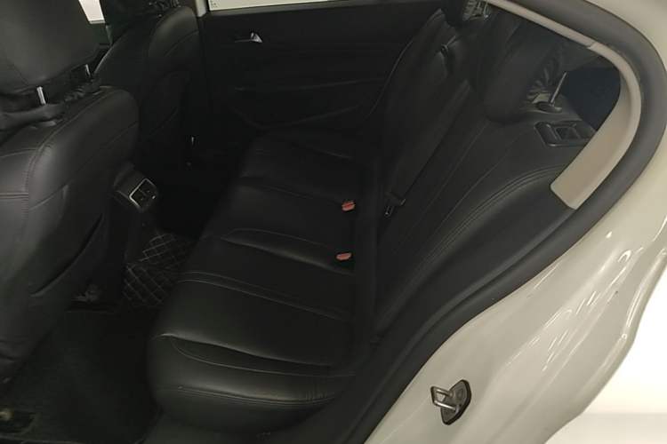 Used Peugeot 408 2015 1.2T Automatic Luxury Edition Left Rear Seat