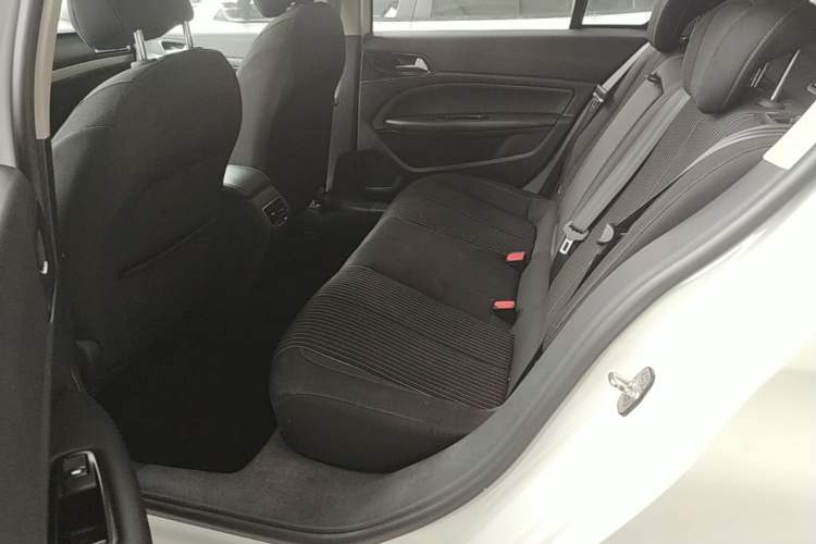 Used Peugeot 408 2015 1.2T Automatic Luxury Edition Left Rear Seat