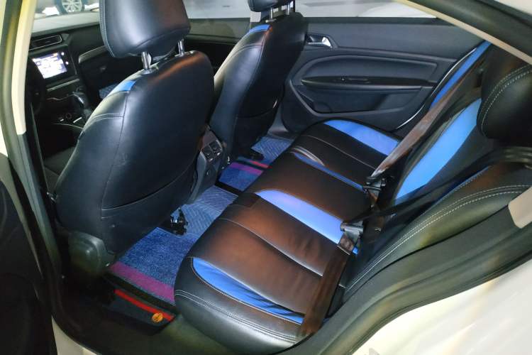 Used Peugeot 408 2015 1.2T Automatic Luxury Edition Left Rear Seat