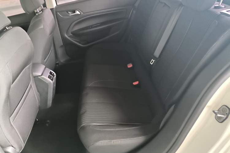 Used Peugeot 408 2015 1.2T Automatic Glory Edition Left Rear Seat