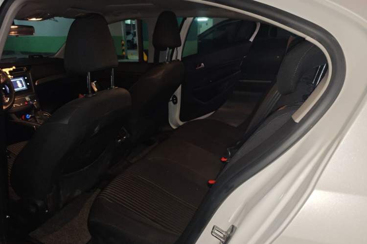 Used Peugeot 408 2015 1.2T Automatic Luxury Edition Left Rear Seat