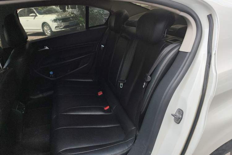 Used Peugeot 408 2015 1.2T Automatic Luxury Edition Left Rear Seat