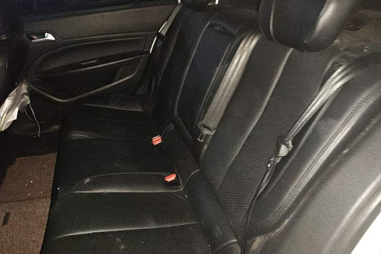 Used Peugeot 408 2015 1.2T Automatic Luxury Edition Left Rear Seat