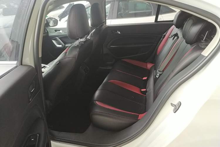 Used Peugeot 408 2015 1.2T Automatic Luxury Edition Left Rear Seat