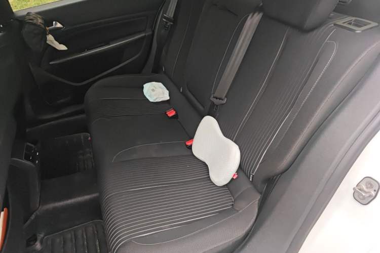 Used Peugeot 408 2015 1.2T Automatic Luxury Edition Left Rear Seat