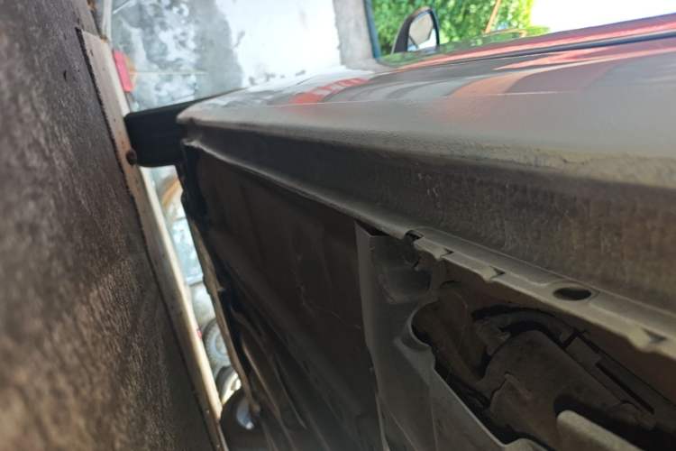 Used Peugeot 408 2015 1.2T Automatic Glory Edition Left Side Sill