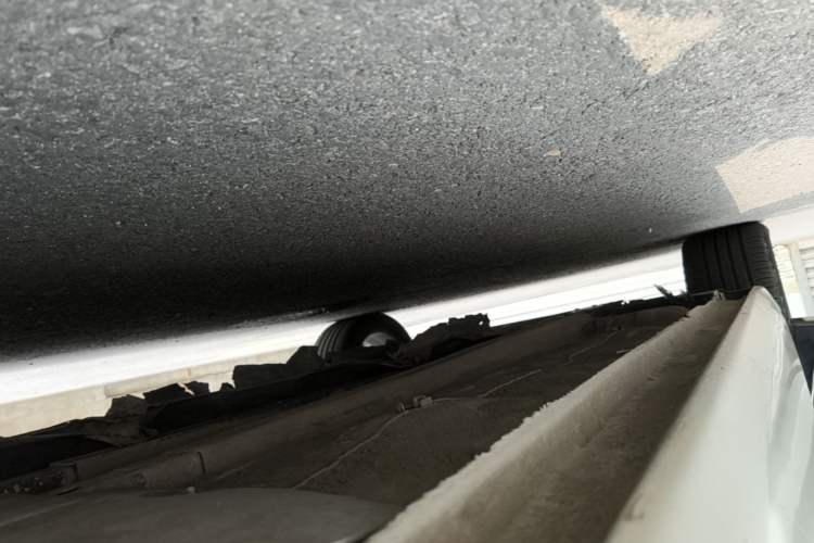 Used Peugeot 408 2015 1.2T Automatic Luxury Edition Left Side Sill