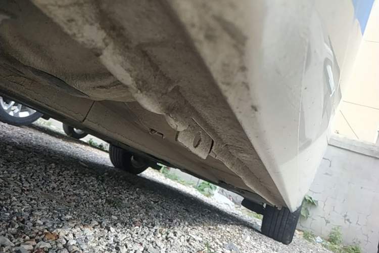 Used Peugeot 408 2015 1.2T Automatic Luxury Edition Left Side Sill