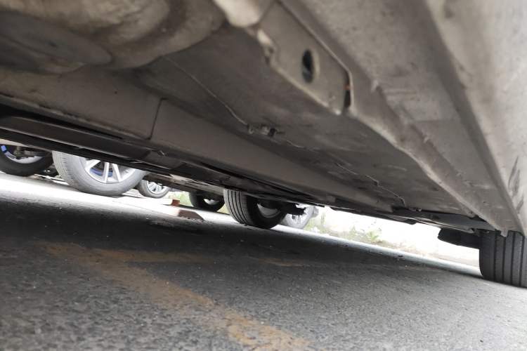 Used Peugeot 408 2015 1.2T Automatic Luxury Edition Left Side Sill