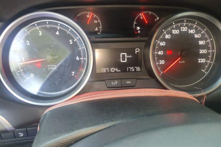 Used Peugeot 408 2015 1.2T Automatic Luxury Edition Odometer Close Up