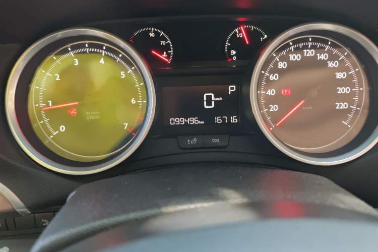 Used Peugeot 408 2015 1.2T Automatic Luxury Edition Odometer Close Up