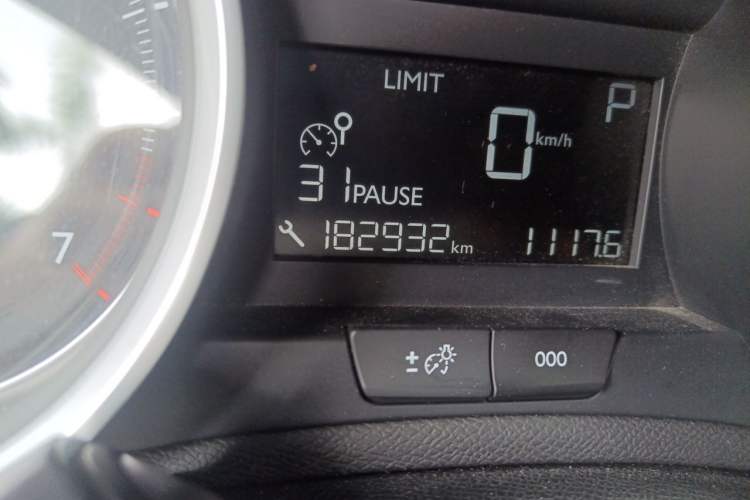 Used Peugeot 408 2015 1.2T Automatic Luxury Edition Odometer Close Up