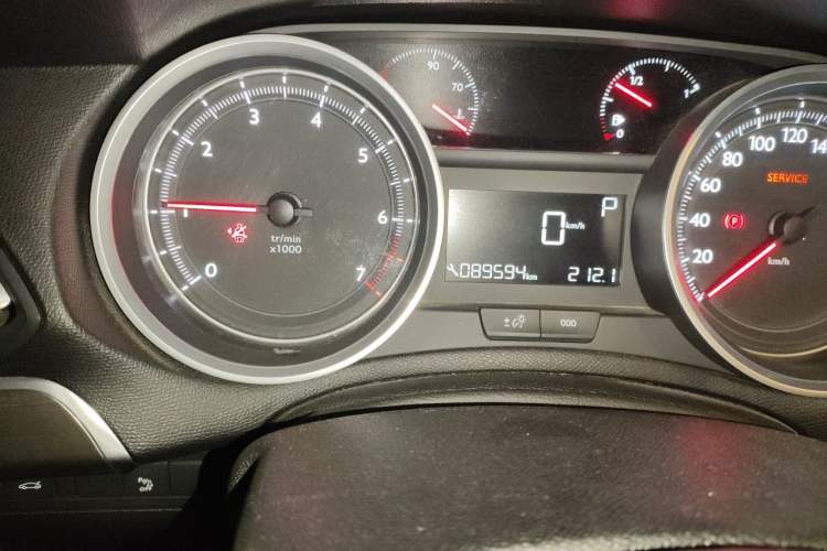 Used Peugeot 408 2015 1.2T Automatic Luxury Edition Odometer Close Up