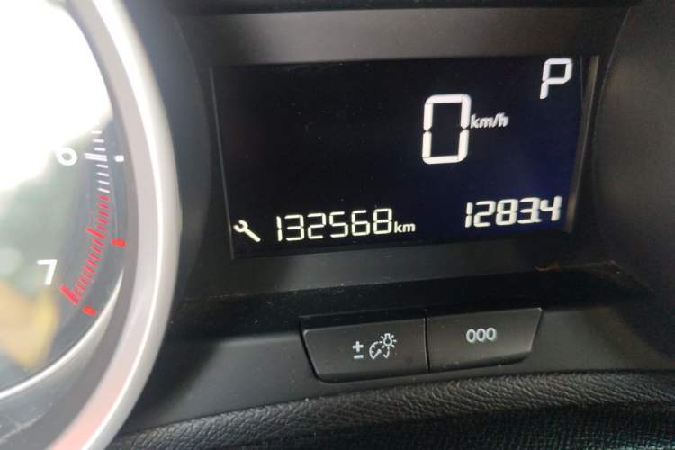 Used Peugeot 408 2015 1.2T Automatic Luxury Edition Odometer Close Up