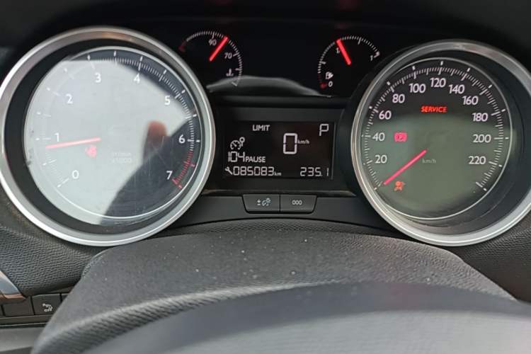 Used Peugeot 408 2015 1.2T Automatic Luxury Edition Odometer Close Up