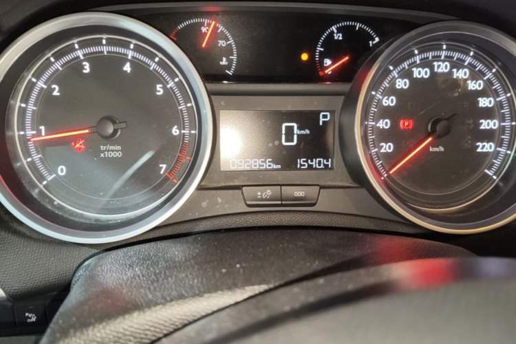 Used Peugeot 408 2015 1.2T Automatic Luxury Edition Odometer Close Up