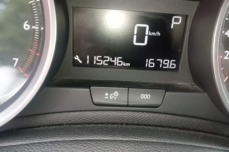 Used Peugeot 408 2015 1.2T Automatic Luxury Edition Odometer Close Up