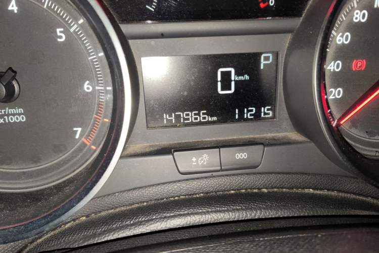 Used Peugeot 408 2015 1.2T Automatic Luxury Edition Odometer Close Up