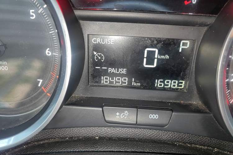 Used Peugeot 408 2015 1.2T Automatic Luxury Edition Odometer Close Up