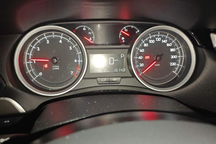 Used Peugeot 408 2015 1.2T Automatic Luxury Edition Odometer Close Up