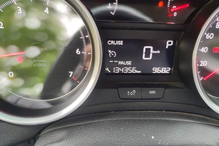 Used Peugeot 408 2015 1.2T Automatic Luxury Edition Odometer Close Up