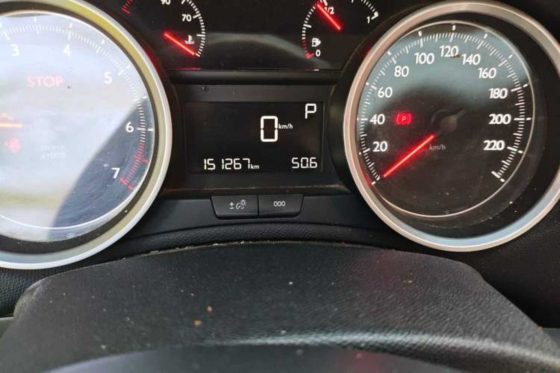 Used Peugeot 408 2015 1.2T Automatic Luxury Edition Odometer Close Up