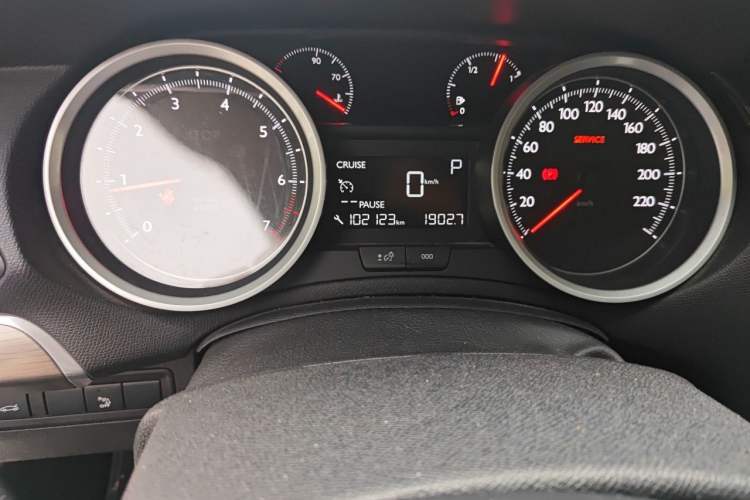Used Peugeot 408 2015 1.2T Automatic Luxury Edition Odometer Close Up