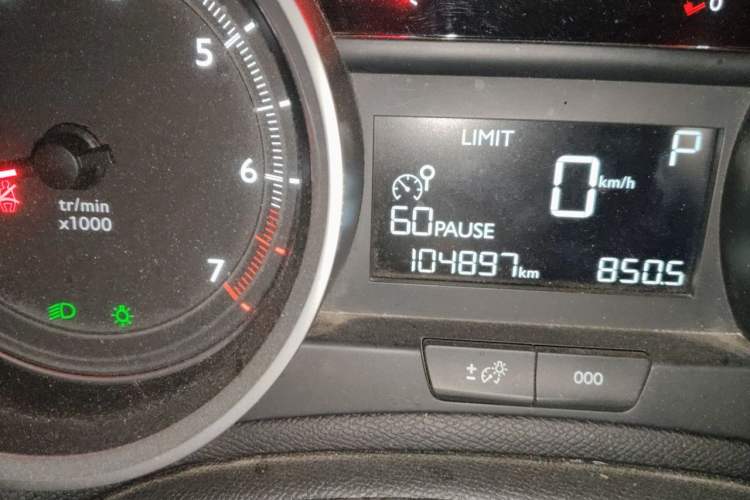 Used Peugeot 408 2015 1.2T Automatic Luxury Edition Odometer Close Up