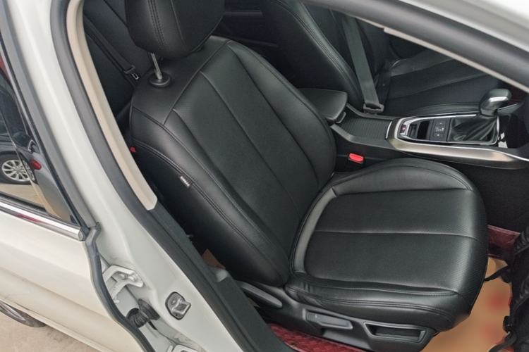 Used Peugeot 408 2015 1.2T Automatic Luxury Edition Right Front Seat