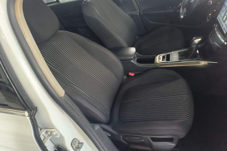 Used Peugeot 408 2015 1.2T Automatic Luxury Edition Right Front Seat