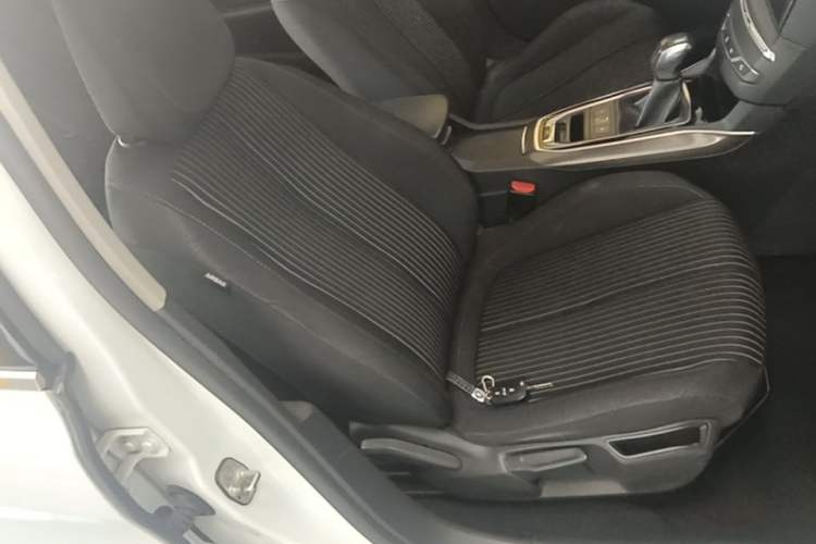 Used Peugeot 408 2015 1.2T Automatic Luxury Edition Right Front Seat