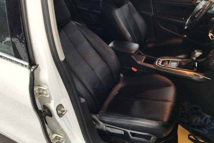 Used Peugeot 408 2015 1.2T Automatic Luxury Edition Right Front Seat